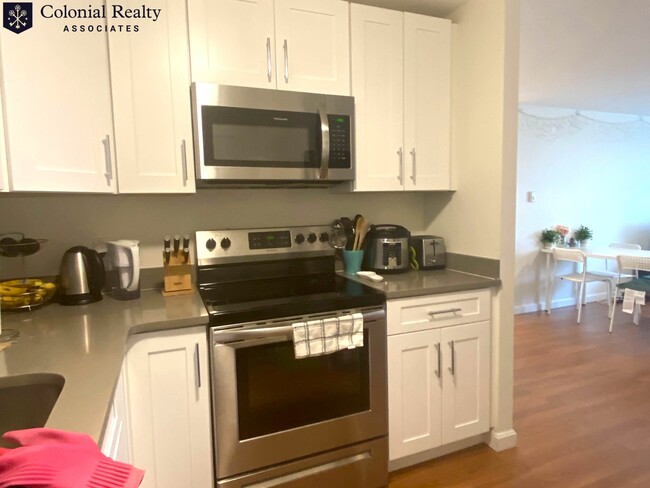 Photo - 11 Embassy Rd Condo Unit 27