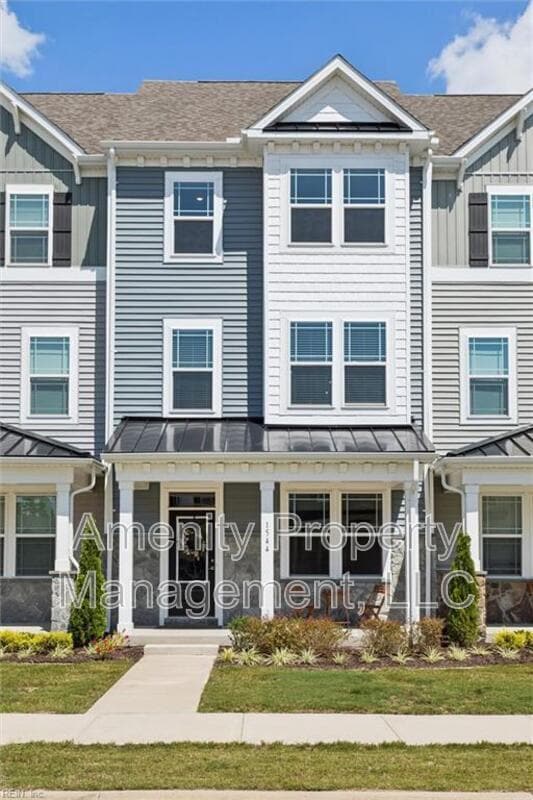 Photo - 1544 Stanford Ln