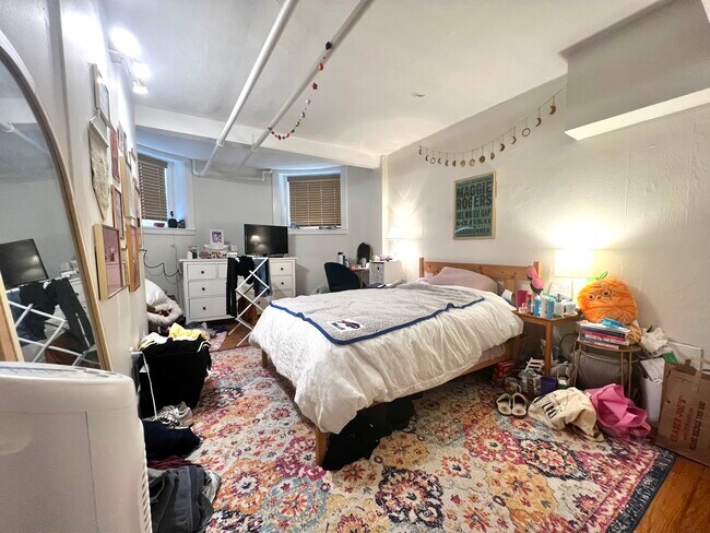 Photo - 1750 Beacon St Unit 10