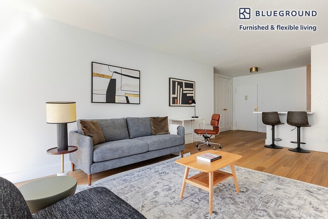 Photo - 501 E 87th St Unidad FL7-ID2094