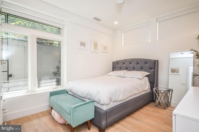 Building Photo - 3514 13th St NW Unit 1 Rental
