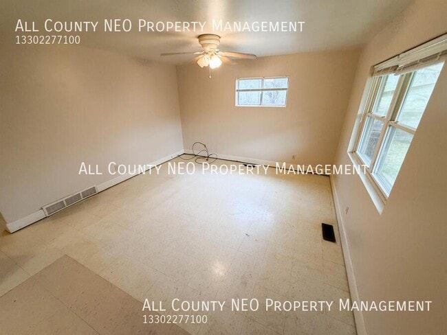 Photo - 429 Sullivan Ave