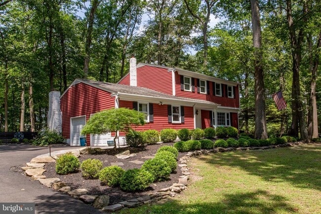 Building Photo - 6193 Honey Hollow Rd Rental