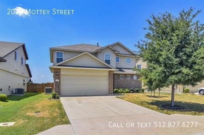 Photo - 2012 Mottey St Casa