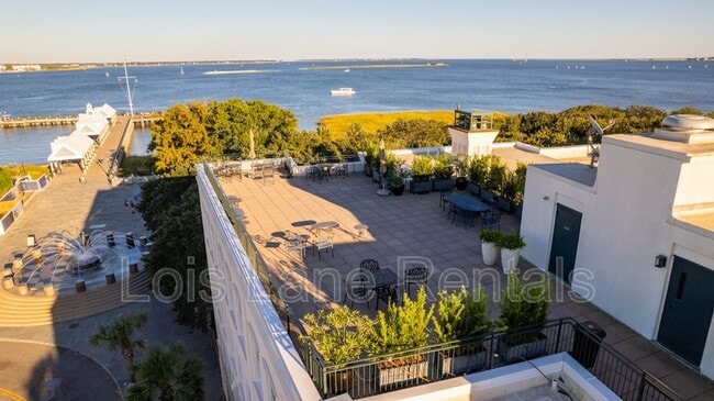 Photo - 1 Vendue Range Unit L - 1