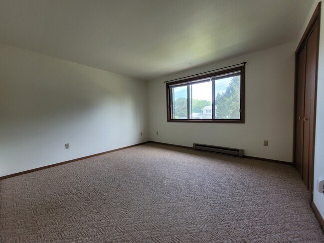 2209 N Michelle Ct