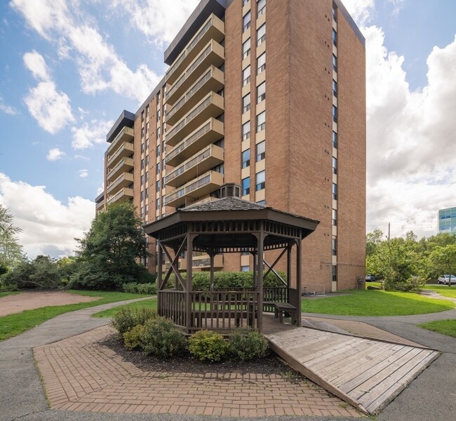 Photo - Bayers Park Apartments