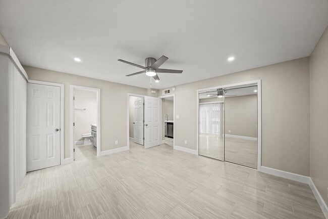 Photo - 2121 Fountain View Dr Unit 29