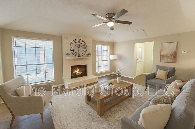 Photo - 2709 Clemson Cir