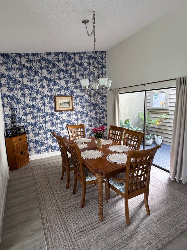 Photo - 3509b Avenida Madera Unidad B