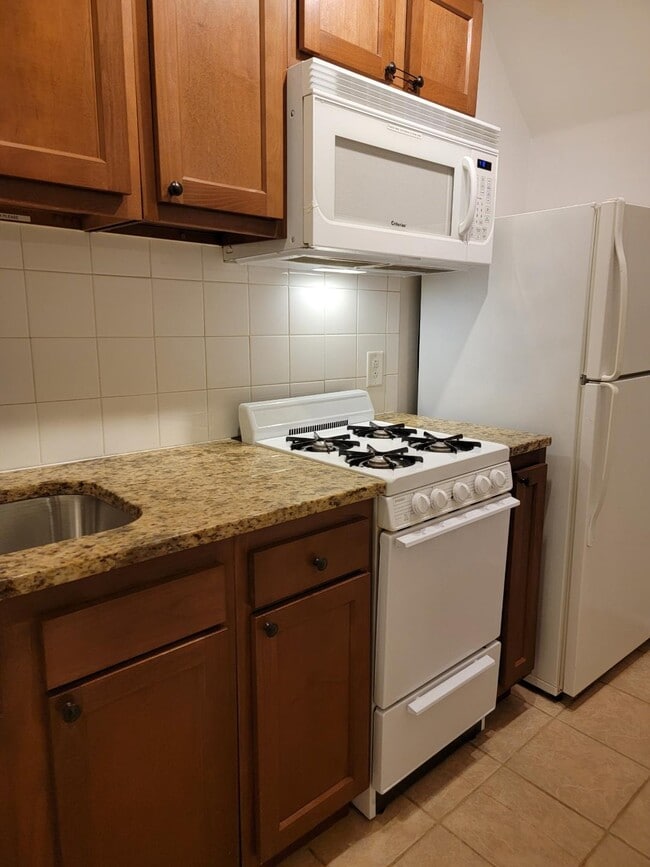 Photo - 4436 Olcott Ave Unit Apt. B