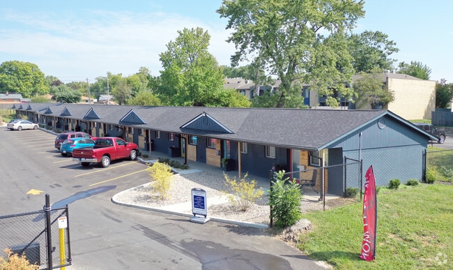 Building Photo - Veranda at Speedway