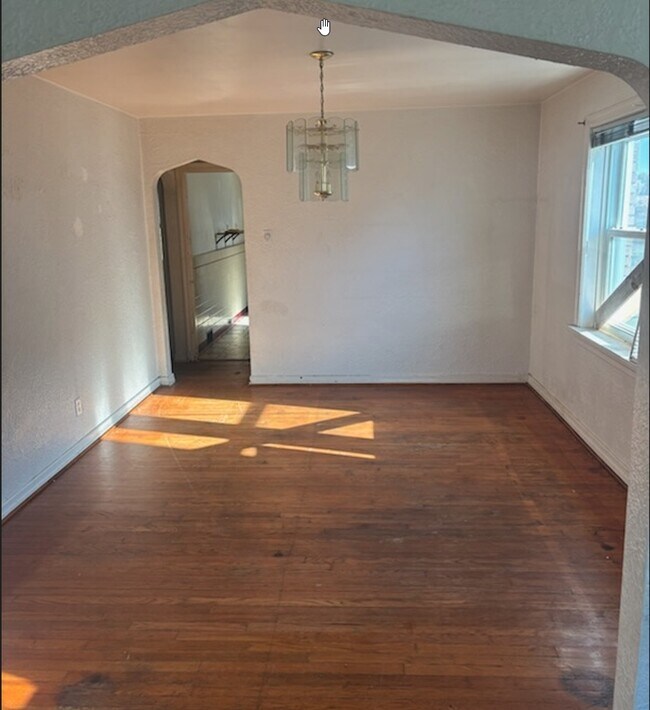 Photo - 8506 Drury Ln