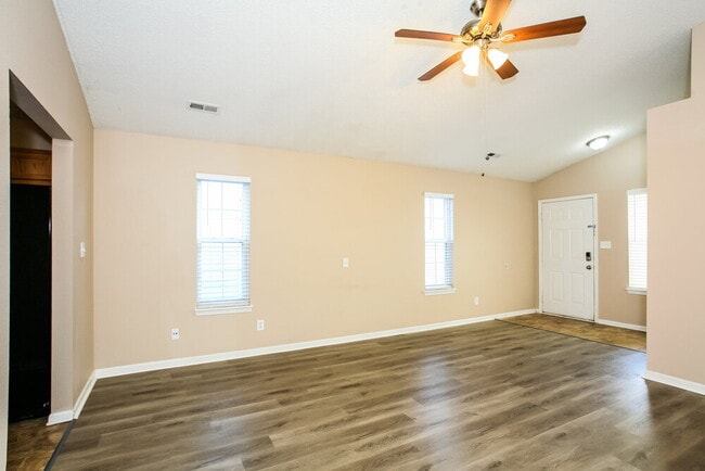 Photo - 5202 Sandy Forge Dr