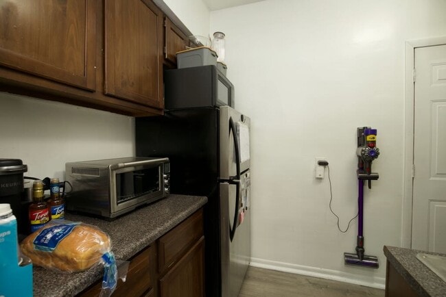 Photo - 710 W Roscoe St Unit J03P