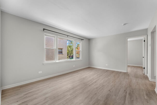 Photo - 740 E North Broadway St Unit B