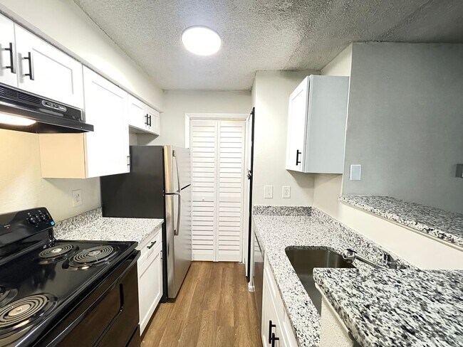 Photo - 1 Bed / 1 Bath Condo in Gated Comm. In Altamonte Springs, Available Now!! Unit 106