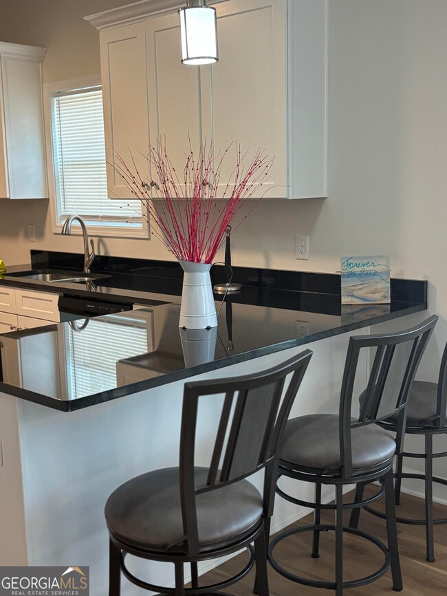 Photo - 100 Field Ave