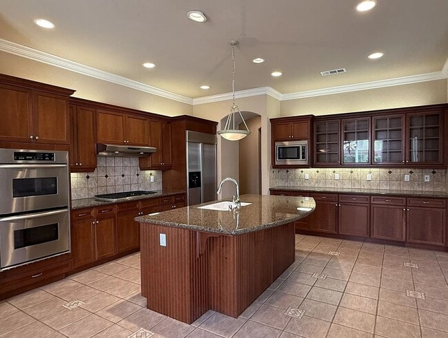 Photo - Spacious Luxury Home in Prestigious Country Club Community