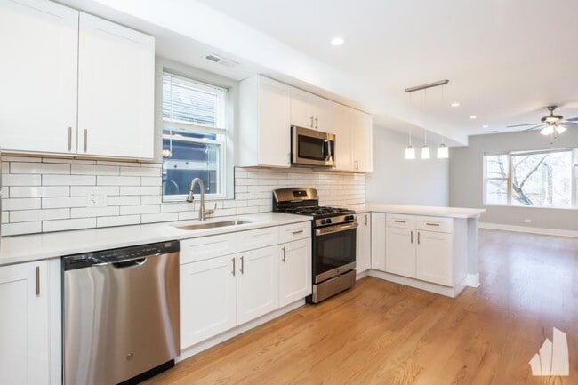 Photo - 3 bedroom in Chicago IL 60642 Unit 3W