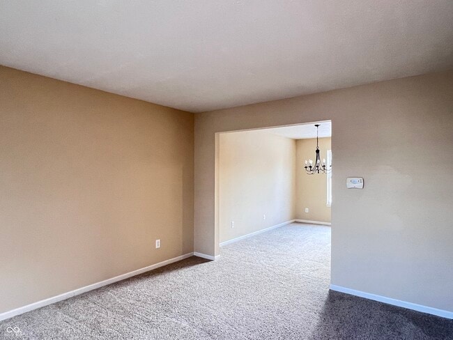 Photo - 5913 Sandalwood Dr