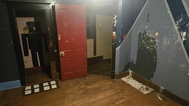 Photo - 222 S Broadway St