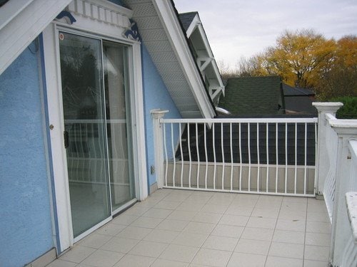 Photo - 870 19th Av W Unité Top Floor