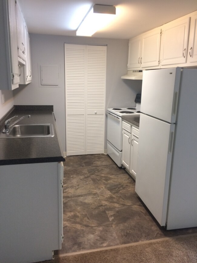 Photo - Trenton Place Apartments