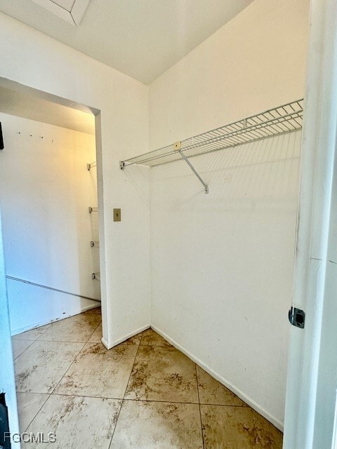 Building Photo - 4790 S Cleveland Ave Unit 207