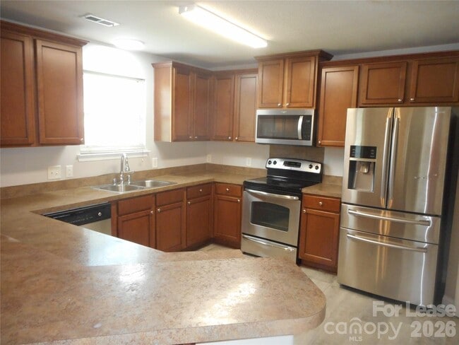 Photo - 228 Gumtree Dr