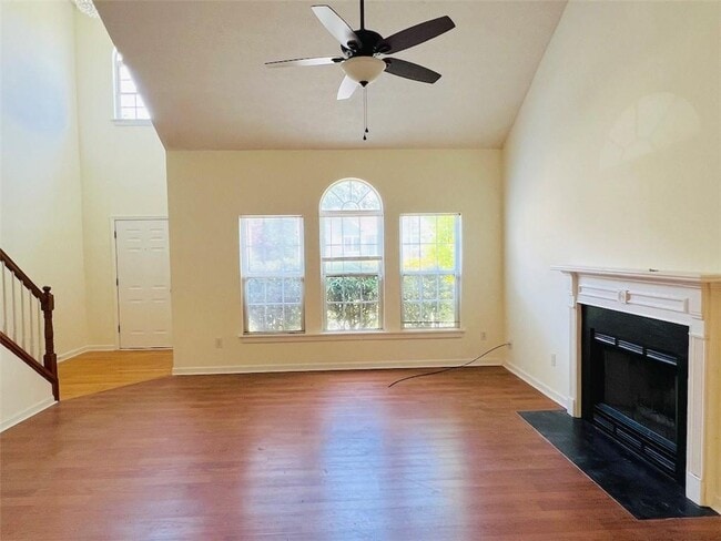 Photo - 3663 Willgrove Way