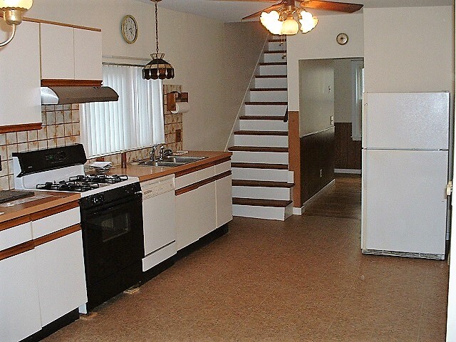 Photo - 393 Newton St Apartments Unit 1