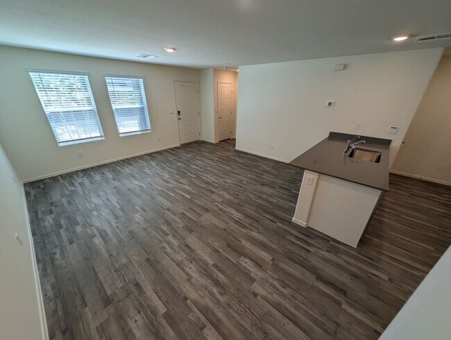 Photo - 7388 Joanna Brk St