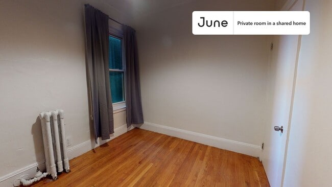 Photo - Room in Shared 4 bed/1 bath home Unidad B