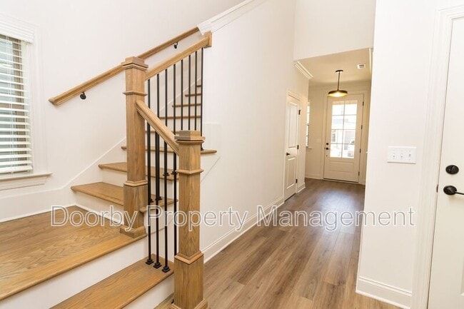 Photo - 1087 Cityscape Vw