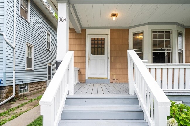 Photo - 364 Rosewood Terrace
