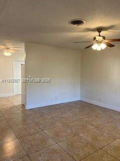 Photo - 208 SW 11th St Unidad 1