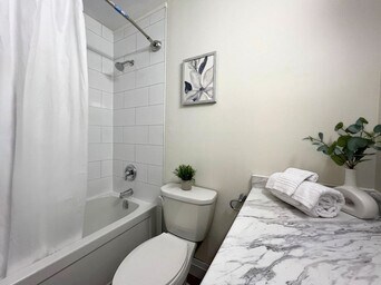 Photo - Regency Court Apartments - Speedvale