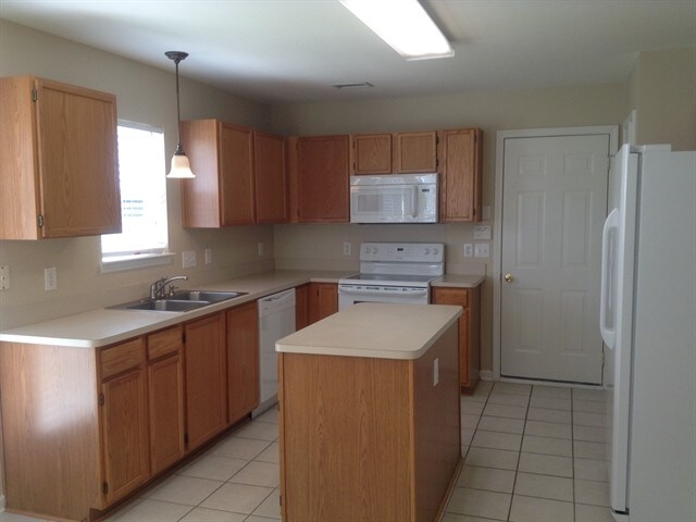 Photo - 1009 Enderbury Dr