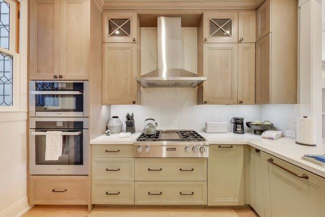 Photo - 2274 Fulton St Unidad ID1374800P