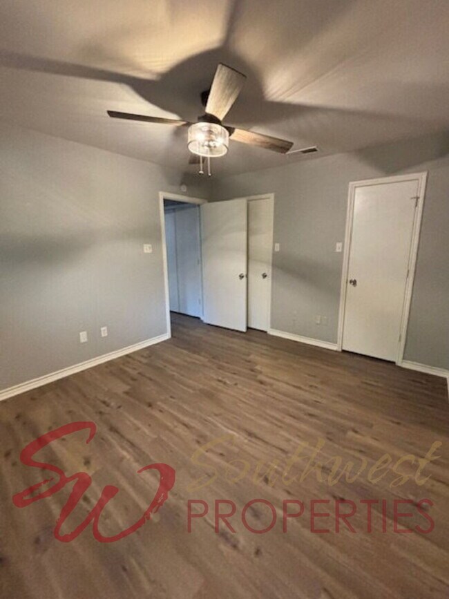 Photo - Super Cute 2 Bed Home Just 0.5 Miles from Campus