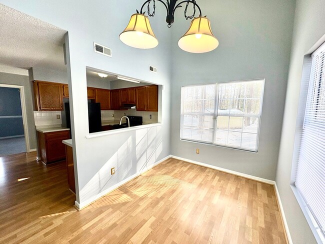 Photo - 14415 Traywick Dr