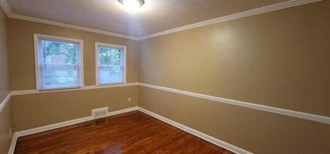 Photo - 5928 Hillen Rd