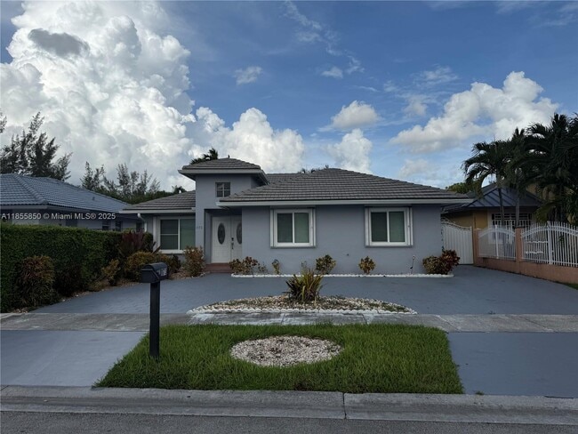 Building Photo - 1173 NW 134th Pl Rental