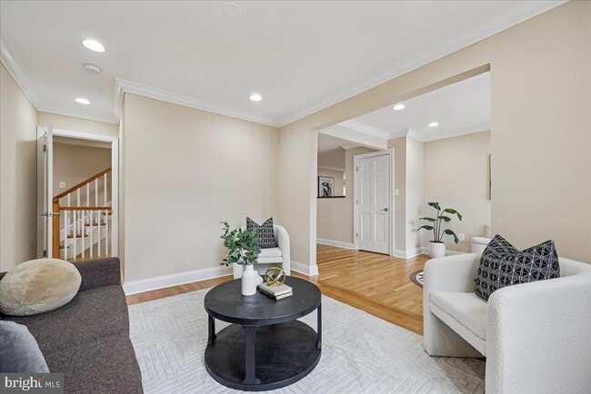 Photo - 4902 De Russey Pkwy