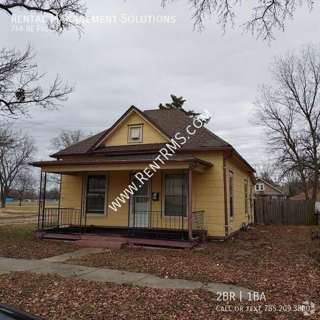 Building Photo - *OAKLAND NEIGHBORHOOD* 746 NE Freeman- 2 B... Rental