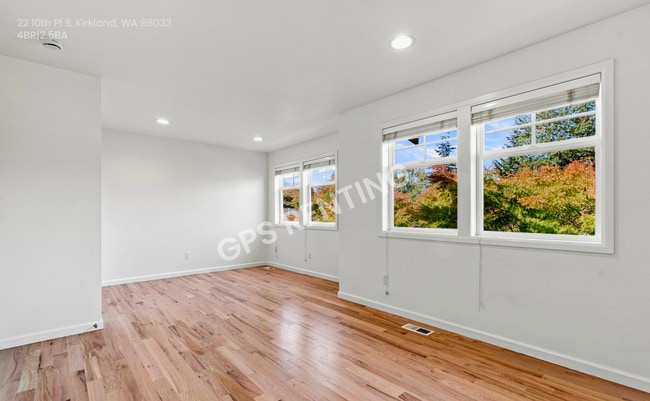 Photo - 22 10th Pl S