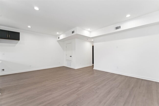 Photo - 414 N Carolina St