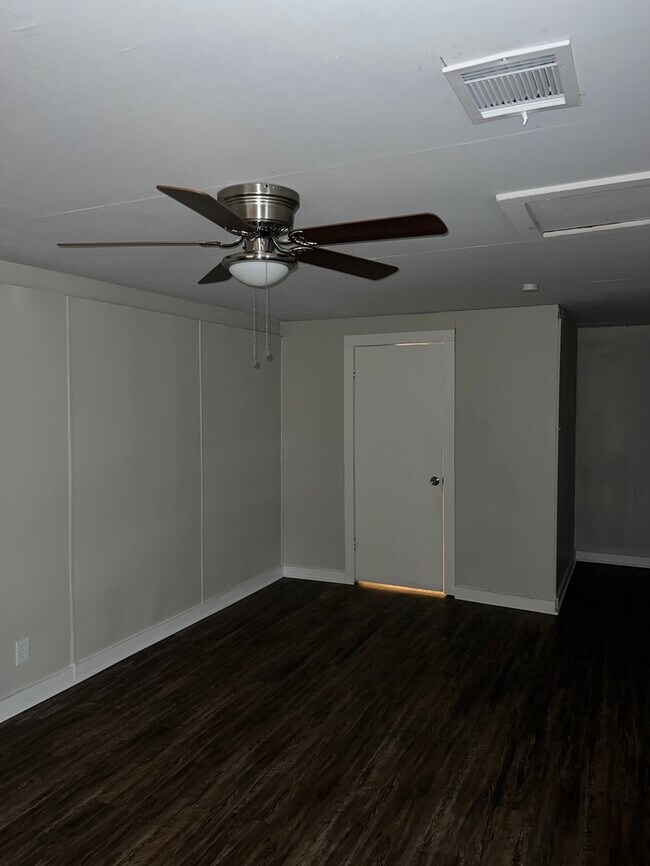 Photo - 209 Charcliff Dr Casa