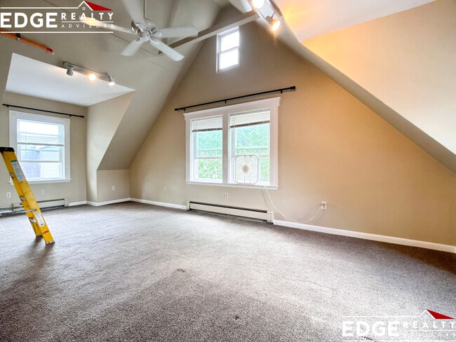 Photo - 555 Washington St Unidad 3